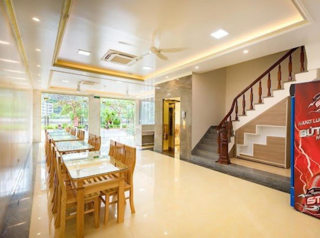 Tung Quang Hotel Dong Khe Sau Exterior photo